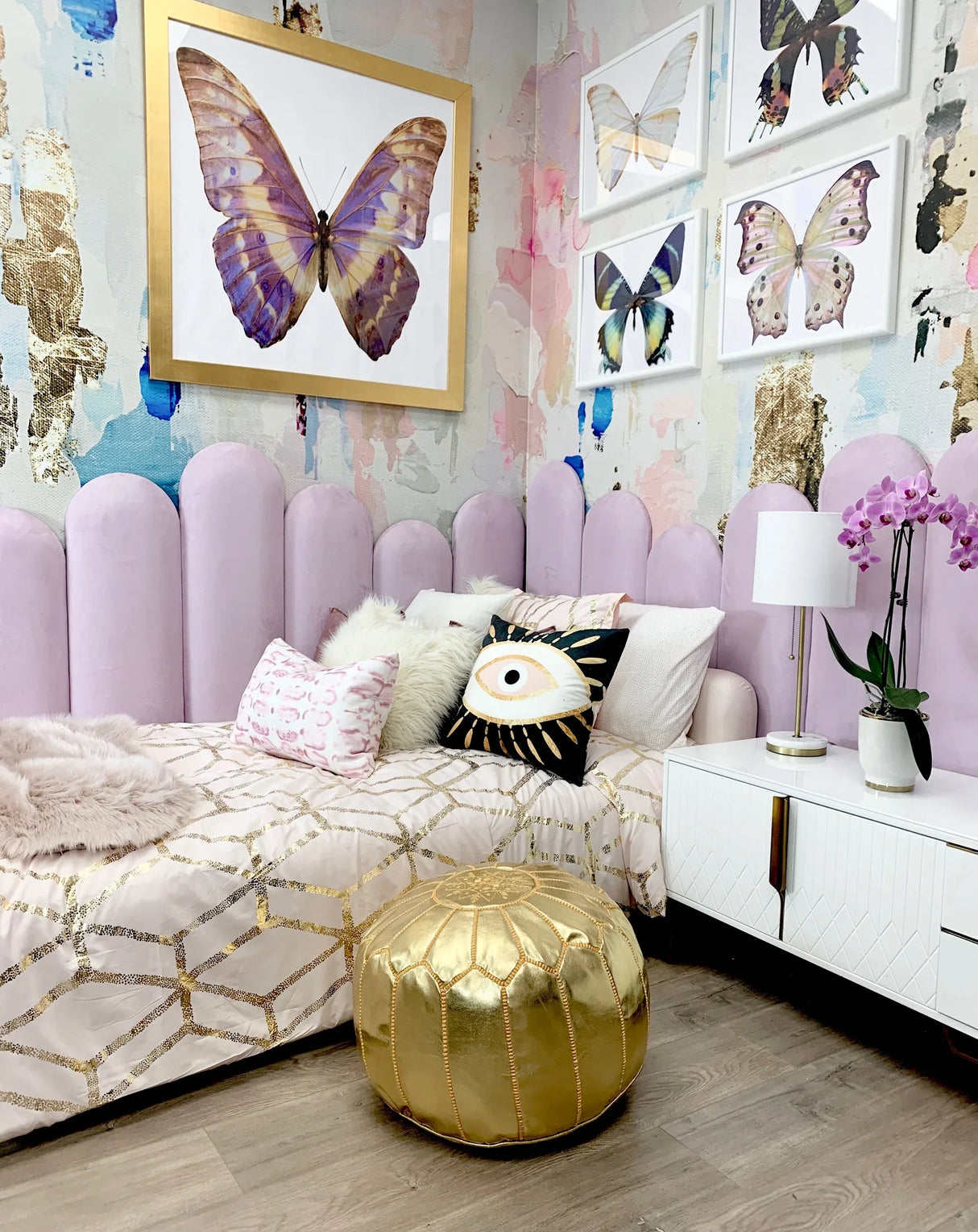 Looking for a splash of soft, lush colors for your kids bedroom space? This abstract wall decor from Vivian Ferne is the perfect combination of blues, pinks and grays that will transform any kids room into a stunning unique space.