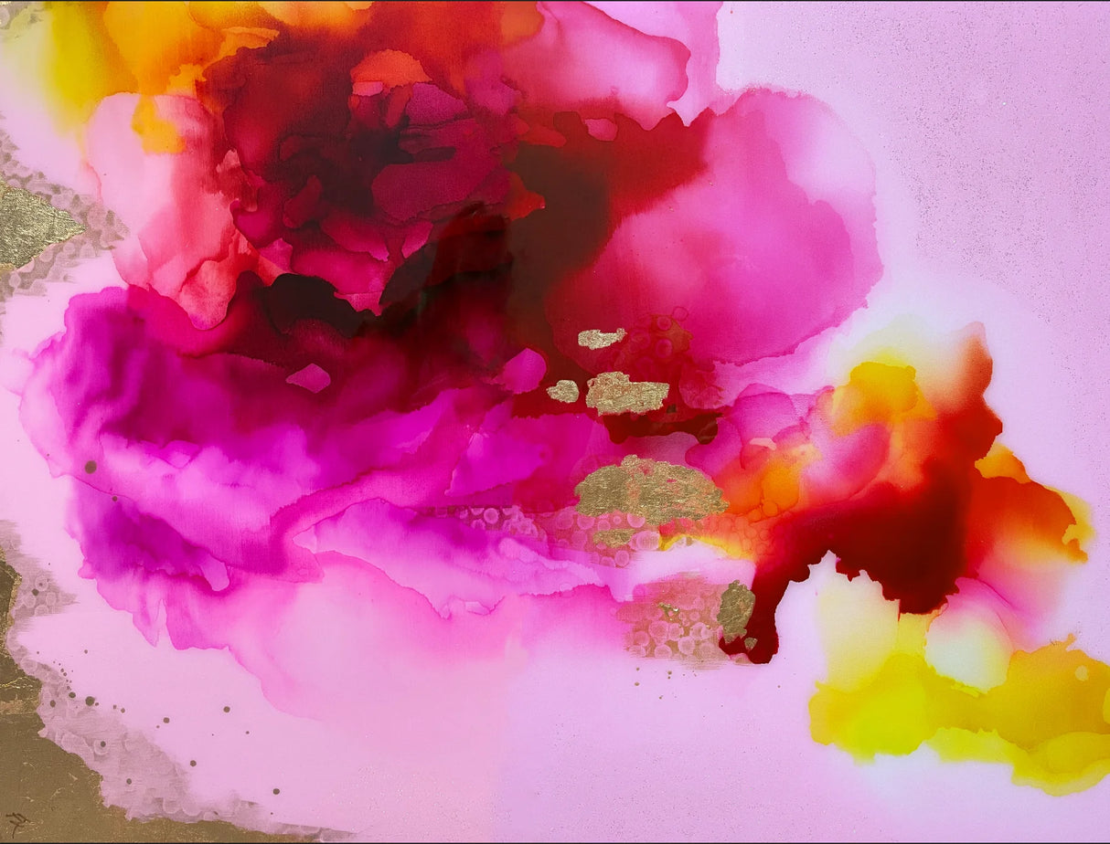 Stunning large abstract painting completed by famous abstract artist, Fran Maass is used as the inspiration for the Vivian Ferne interior wallpaper design.