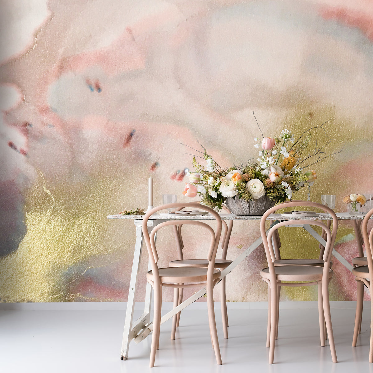 blush pink and gold wallpaper