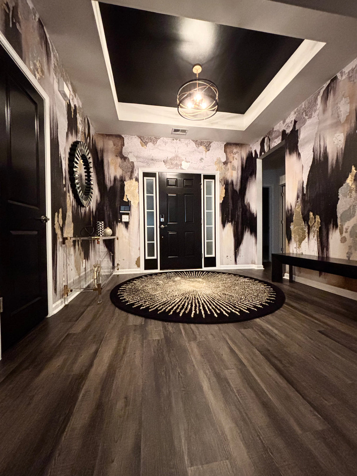 Vivian Ferne wallpaper review, black white and gold interior design, black and white entryway, gold wallpaper