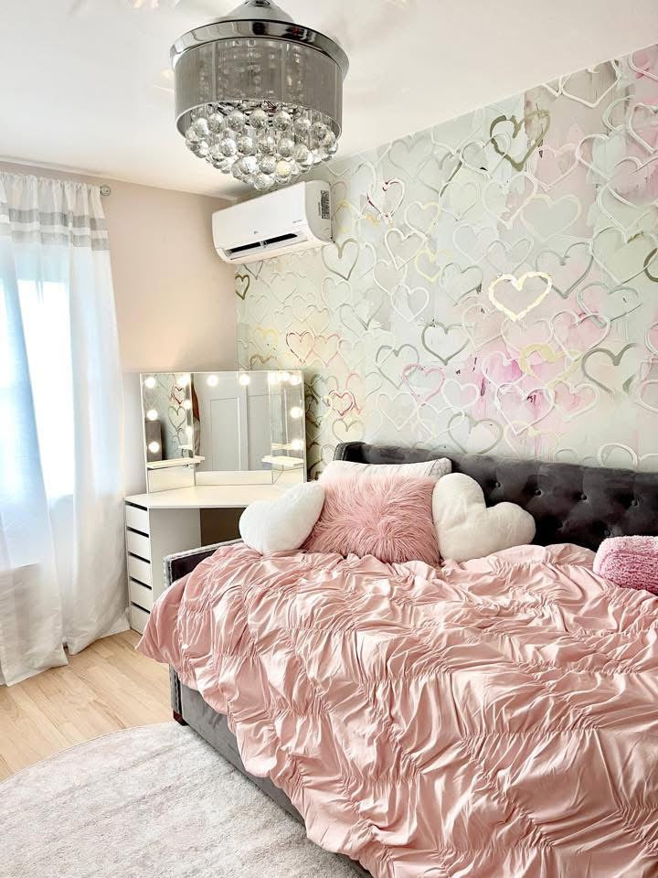 "Blush Heart Flutter" Girl's Bedroom Wallpaper