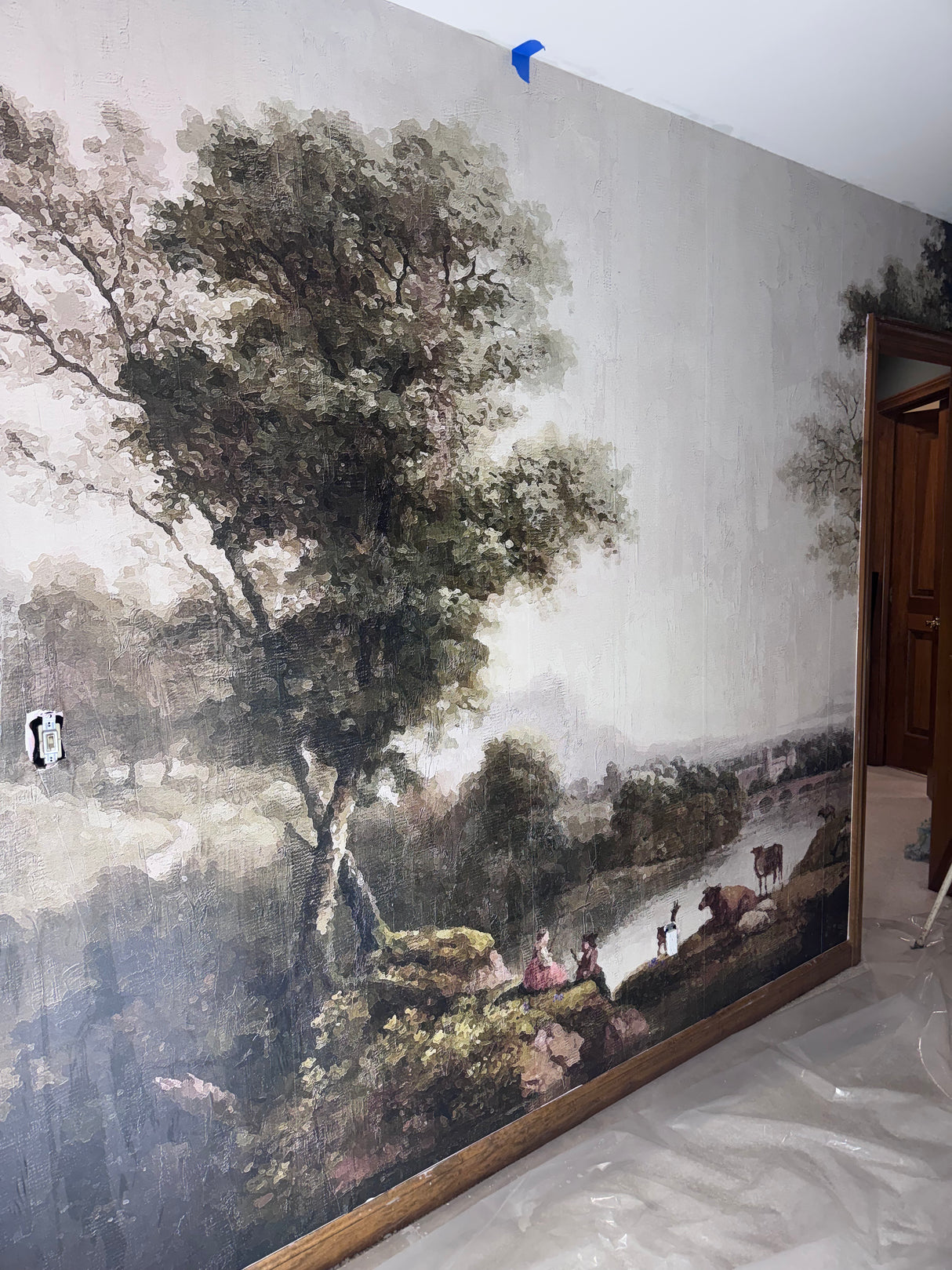 "Iris" Oversized Wallpaper Mural