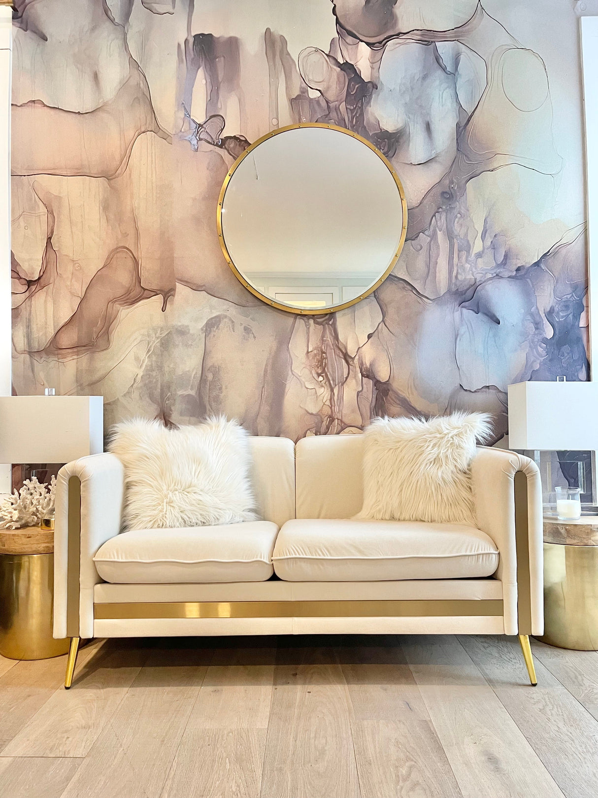 Custom "Bubble II" Oversized Wall Mural 2 side panels measure 18-1/4” X 84-3/4”. The center panel measures 84-1/2” X 84-1/2” Prepasted